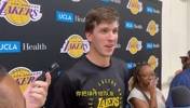 😂里夫斯此前：现在NBA计算助攻的方式很慷慨，运两三下也算